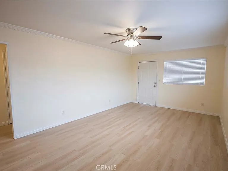 1533 Plaza Del Amo #4 — Photo 4