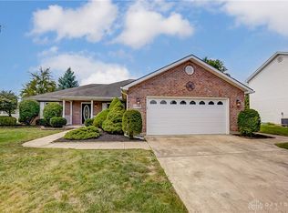 2566 Worthington Dr, Troy, OH 45373