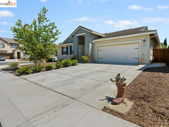 861 Bluestone Dr, Oakley, CA 94561