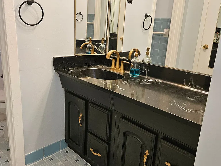 840 W Shelby Dr — Photo 8