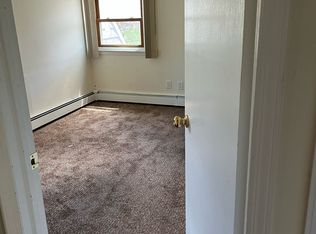 615 Floral Pl FLOOR 2, Babylon, NY 11702