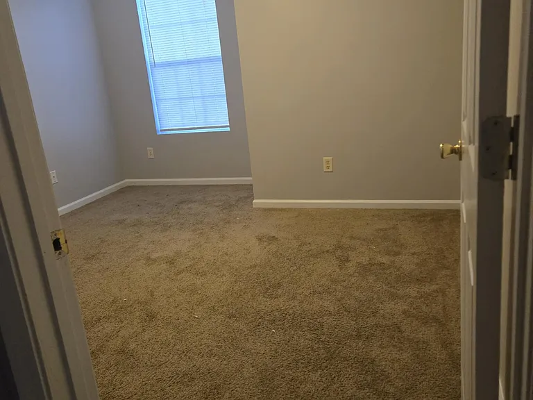212 Magnolia Plantation Ct — Photo 11