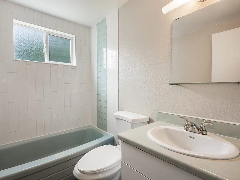 2441 S. York St. — Photo 49
