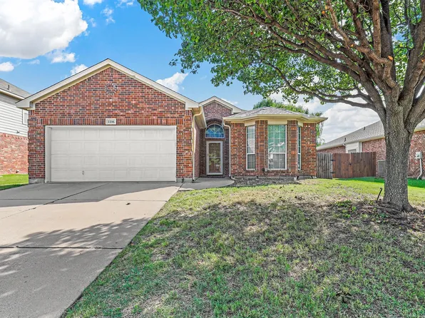 1116 Skylark Dr, Burleson, TX 76028