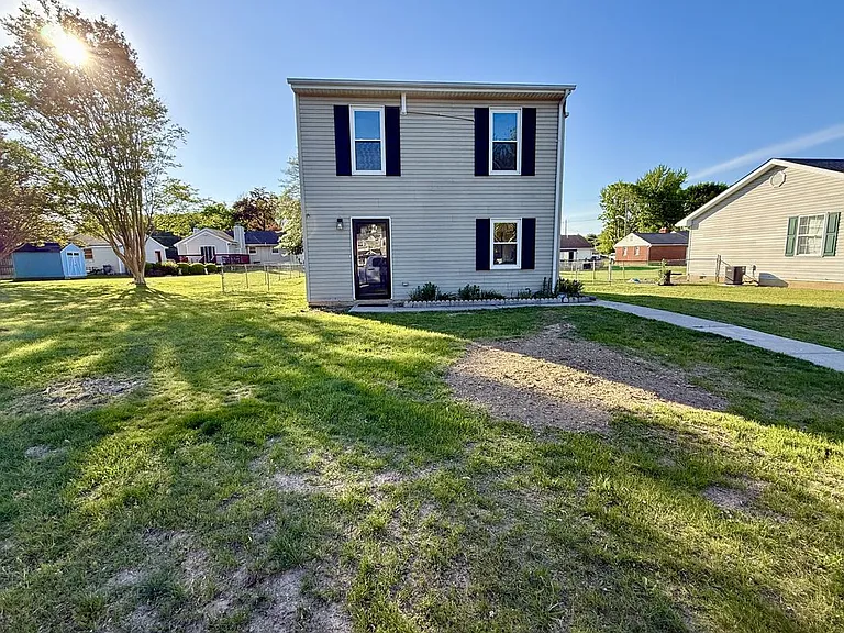 510 Hamilton St — Photo 2