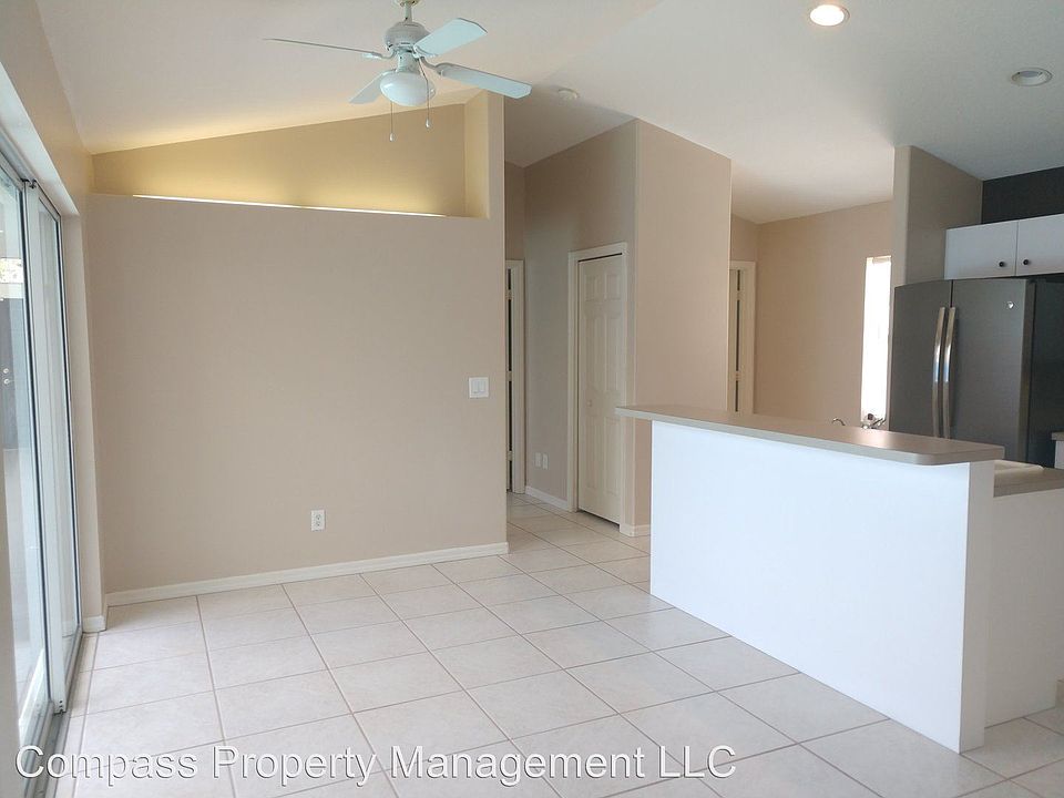 1st image of 920 Cypress Ave