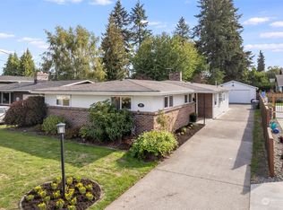 1916 4th Ave NW, Puyallup, WA 98371