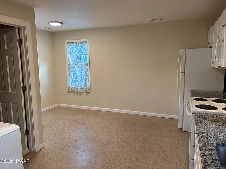 1410 West St #2 — Photo 6
