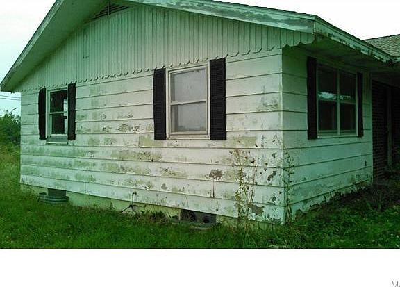 Mold present interior and exterior