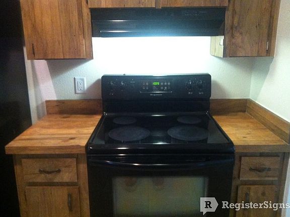 3rd image of 1468 Bridlebrook Ct