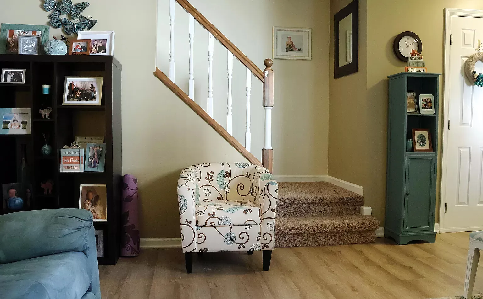 492 Meadow Ln — Photo 3