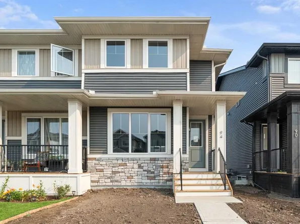 94 S Sora Gdns SE, Calgary, AB T3S 0L7