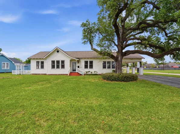 1323 10th St, Lake Charles, LA 70601