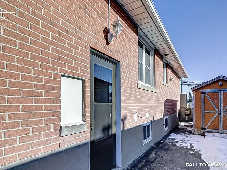 585 Montcalm Ave #2 — Photo 8