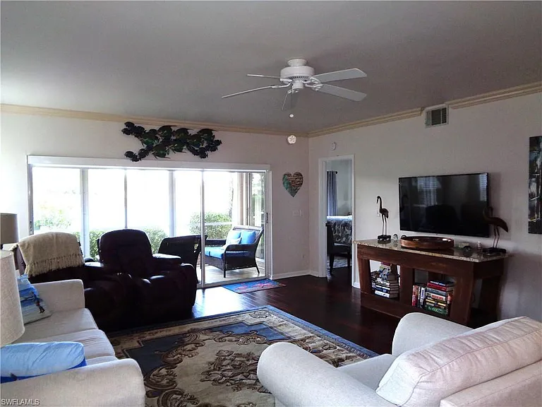 6260 Bellerive Ave #4 — Photo 34