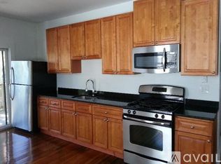 29 Buttonwood St #4, Dorchester, MA 02125