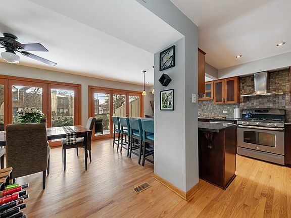 5th image of 5 Stonehearth Ln