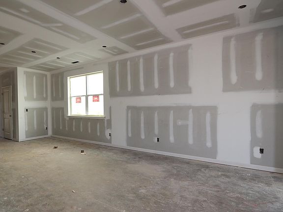2nd image of 116 Sprenger St