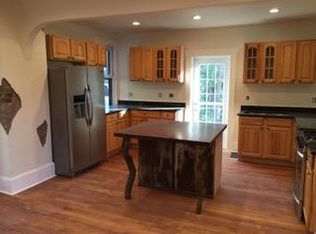 32 Albemarle Pl, Asheville, NC 28801