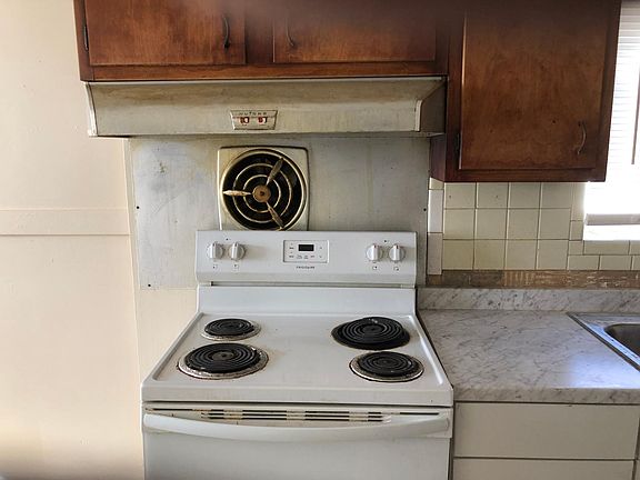5th image of 1260 Sliker Ave #1