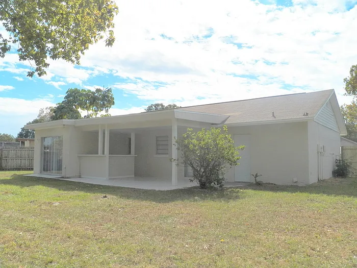 7109 Vallejo Way — Photo 16
