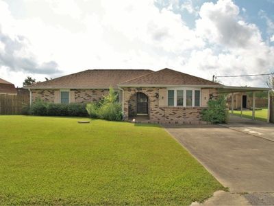225 Leblanc Dr, Lockport, LA, 70374
