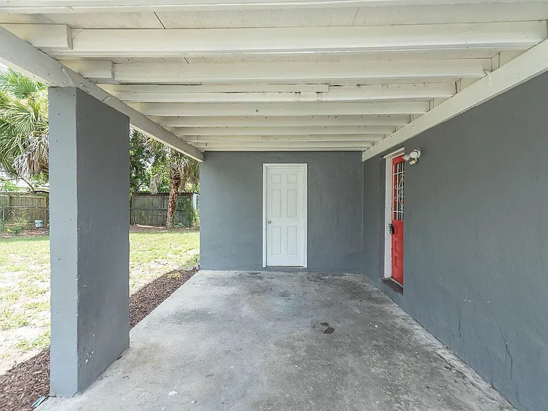 504 N Carolina Ave — Photo 8