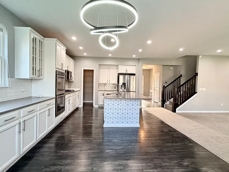15660 Monson Dr — Photo 12
