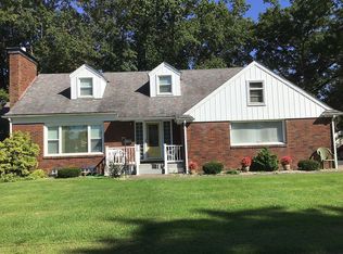 82 S Rosedale Ave, Greenville, PA 16125