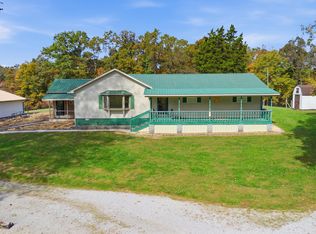 220 Austin Turner Rd, Oakdale, TN 37829