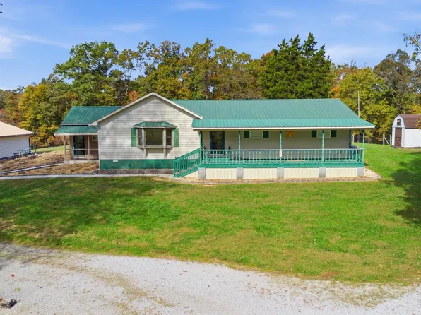 220 Austin Turner Rd, Oakdale, TN 37829
