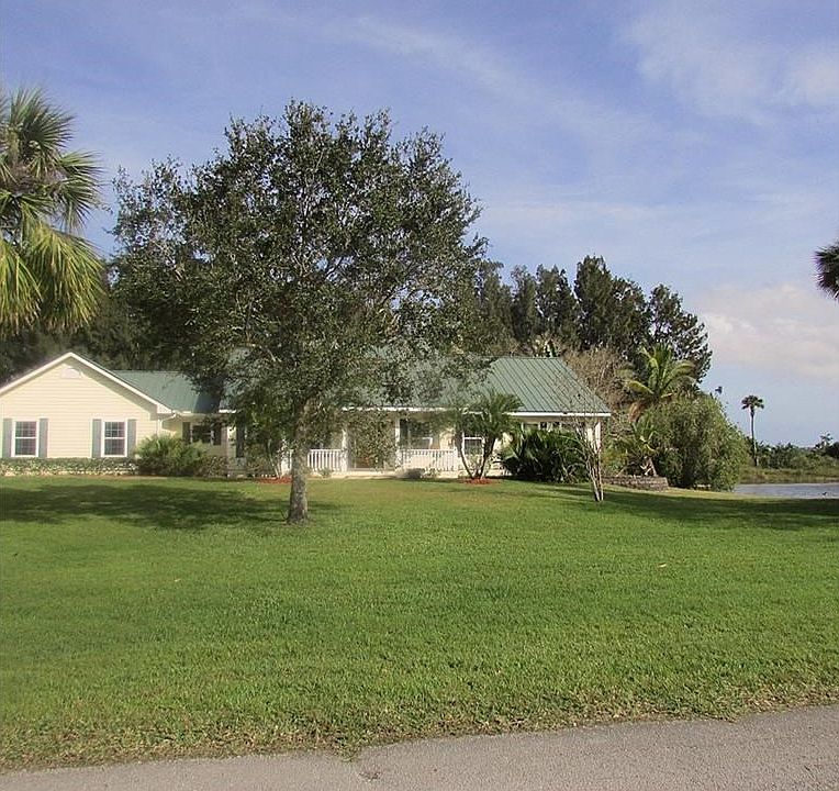 1st image of 1320 55th Ct SW