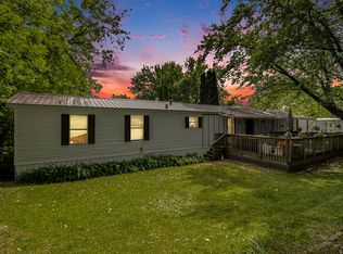 118 Rachael Dr, Stanton, MI 48888