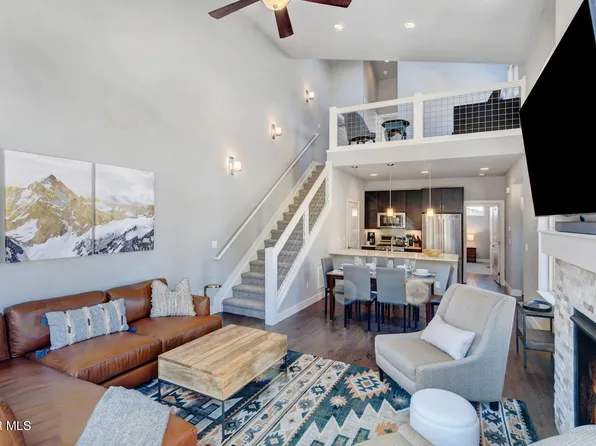 4 Journey Way, Fraser, CO 80442