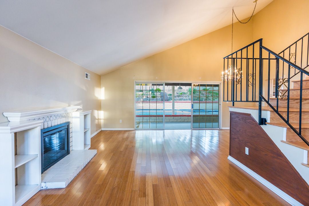 next background image