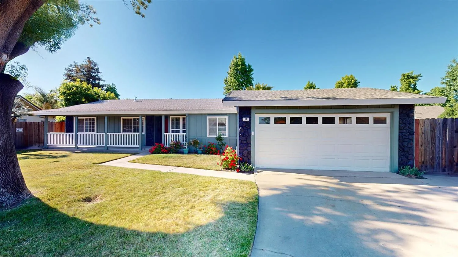 1617 Bellevue Ct photo 1