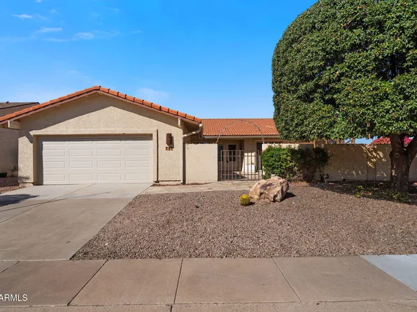 727 LEISURE WORLD --, Mesa, AZ 85206