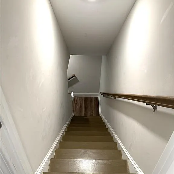1468 Edgebrook Ct NE — Photo 32