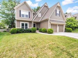 8819 W 132nd Ter, Overland Park, KS 66213