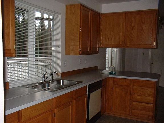 5th image of 18402 59th Street Ct E #A1