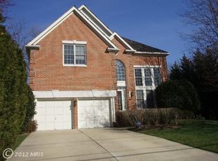 10201 Fleming Ave, Bethesda, MD 20814