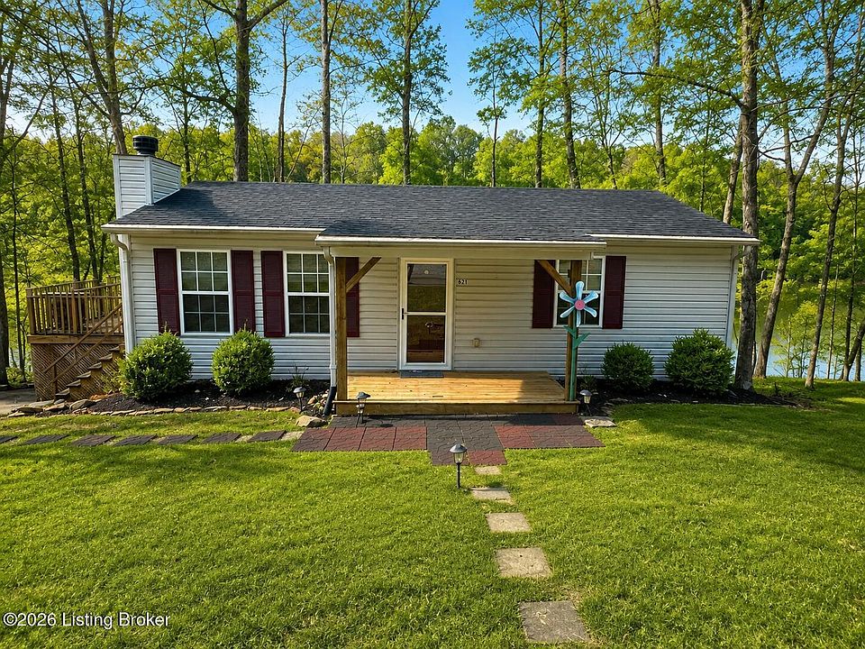 1st image of 621 Woodhaven Ln
