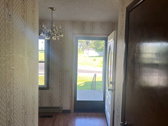 4th image of 4103 Happy Valley Rd