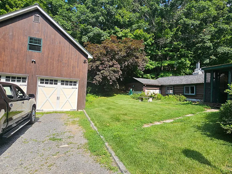 183 Skiba Rd — Photo 2