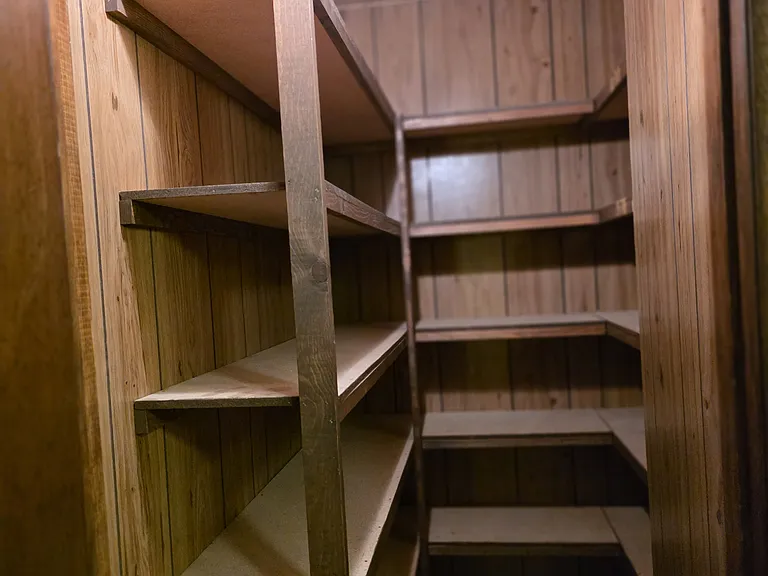 1120 Cedar St — Photo 36