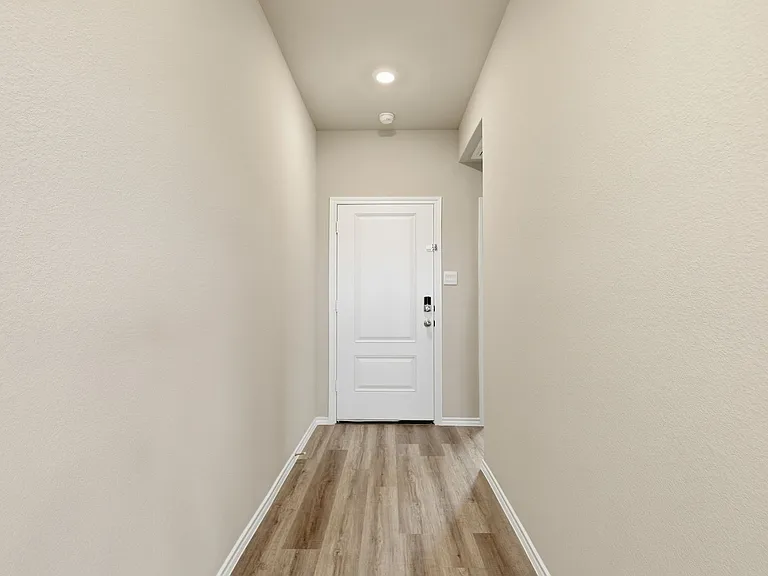 564 Mash Ln — Photo 17