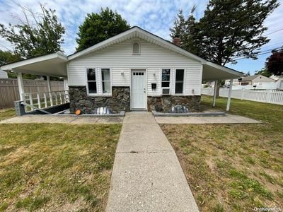 36 Clinton, Deer Park, NY, 11729