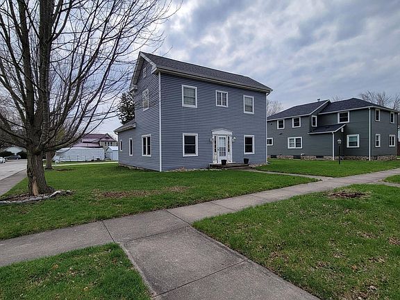 5th image of 326 N Main St