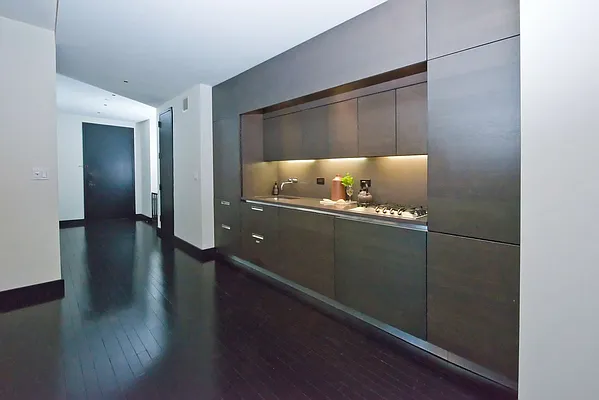 Rented by DYNY Inc | media 20