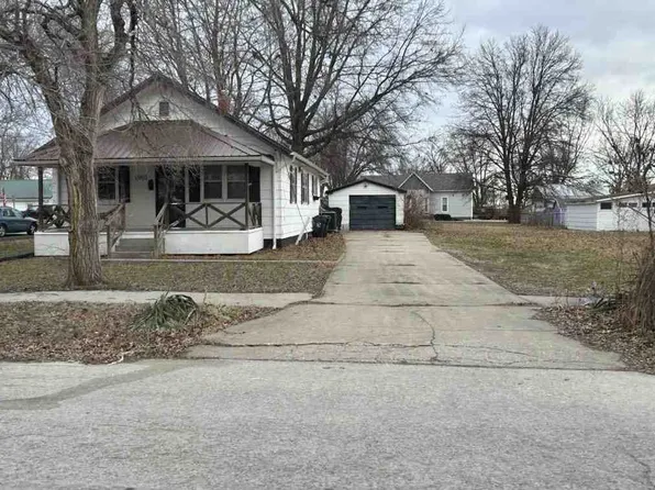 1001 E Carpenter St, Moberly, MO 65270